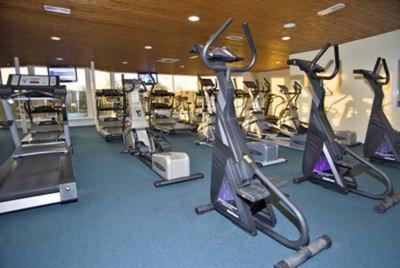Woodlands Hotel & Leisure Centre Waterford Bagian luar foto